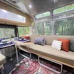 Amazing Home & Modern Airstreams Near Beach & City Sleeps 22!