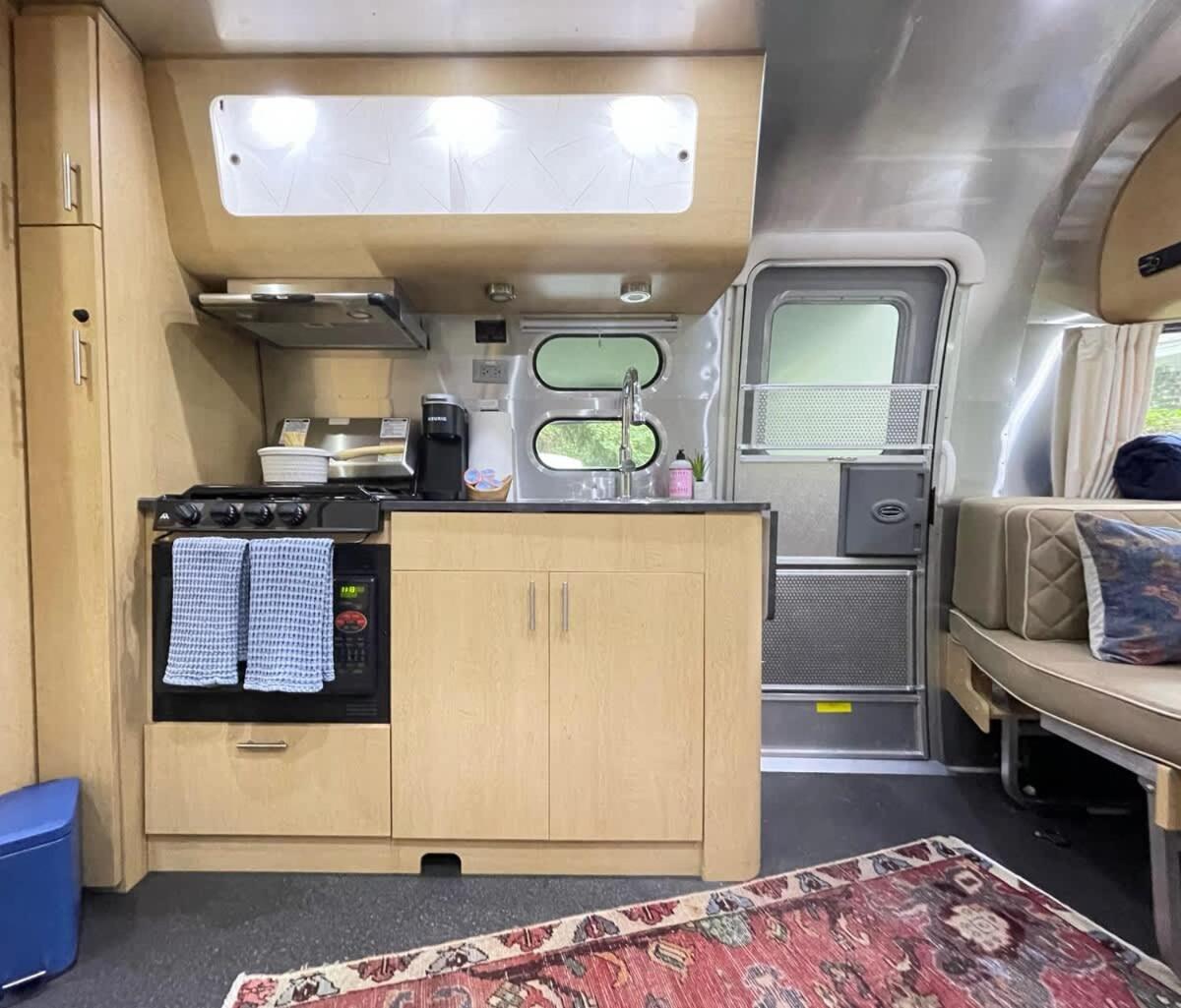Holiday home Amazing & Modern Airstreams Near & Sleeps 22! Savannah